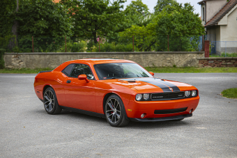 Dodge Challenger SRT8 V8 Hemi