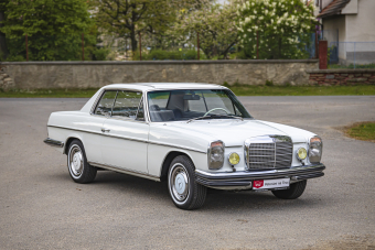 Mercedes-Benz W114 250CE